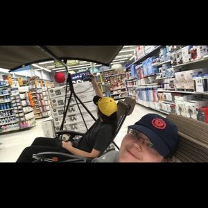 Meet your Posher, Ian